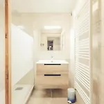 아파트 Moderne A 60 M² Avec Terrasse Privee